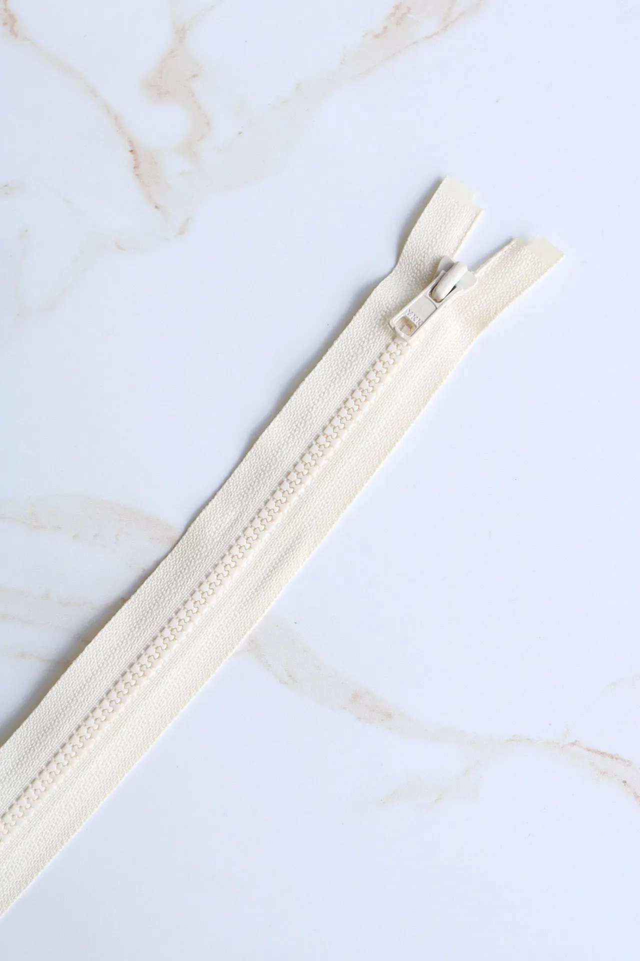 18" YKK #3 Separating Jacket Plastic Zipper