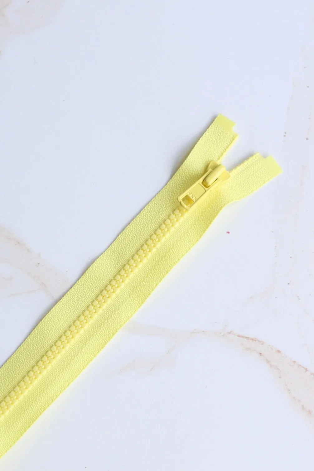 18" YKK #3 Separating Jacket Plastic Zipper