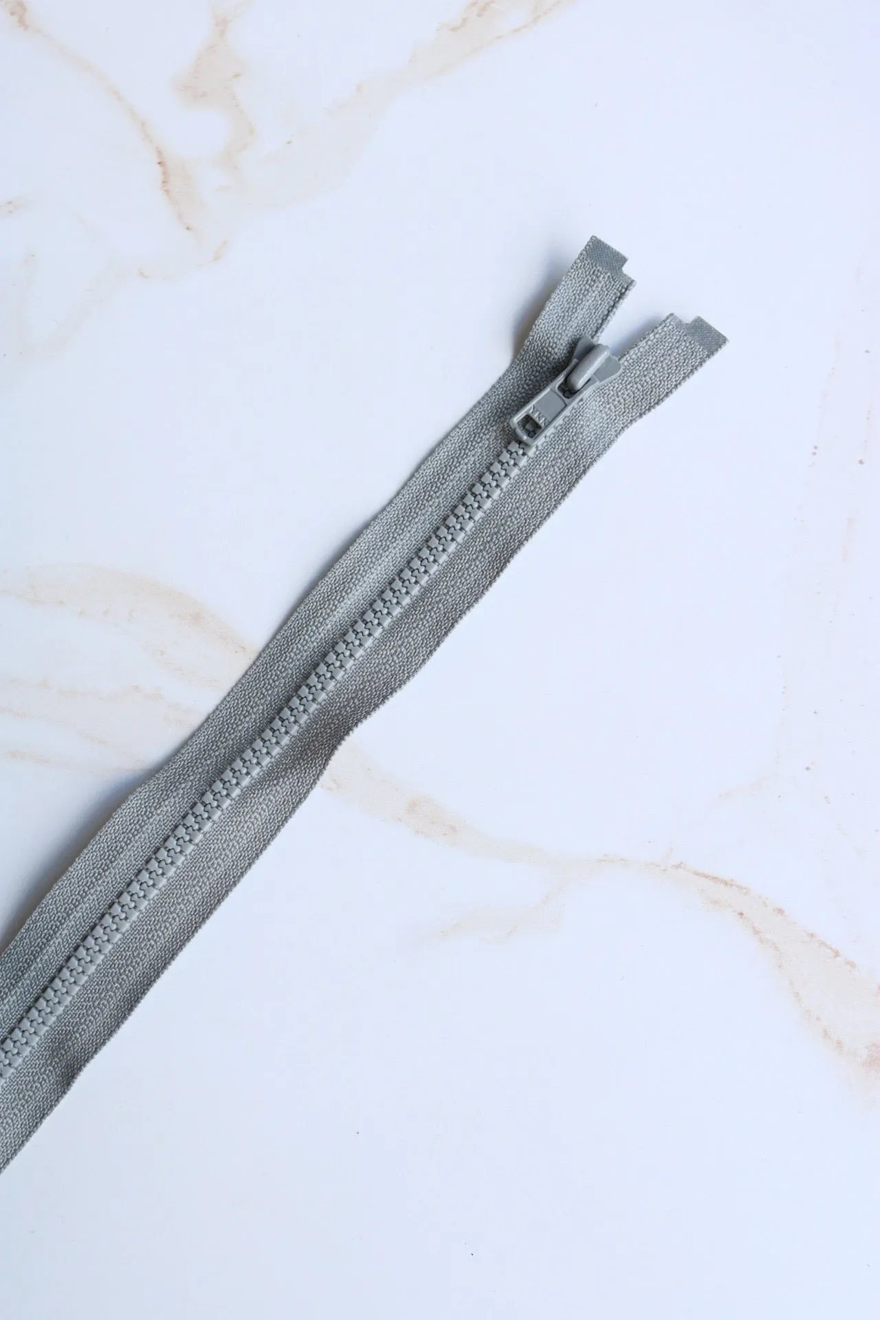 18" YKK #3 Separating Jacket Plastic Zipper