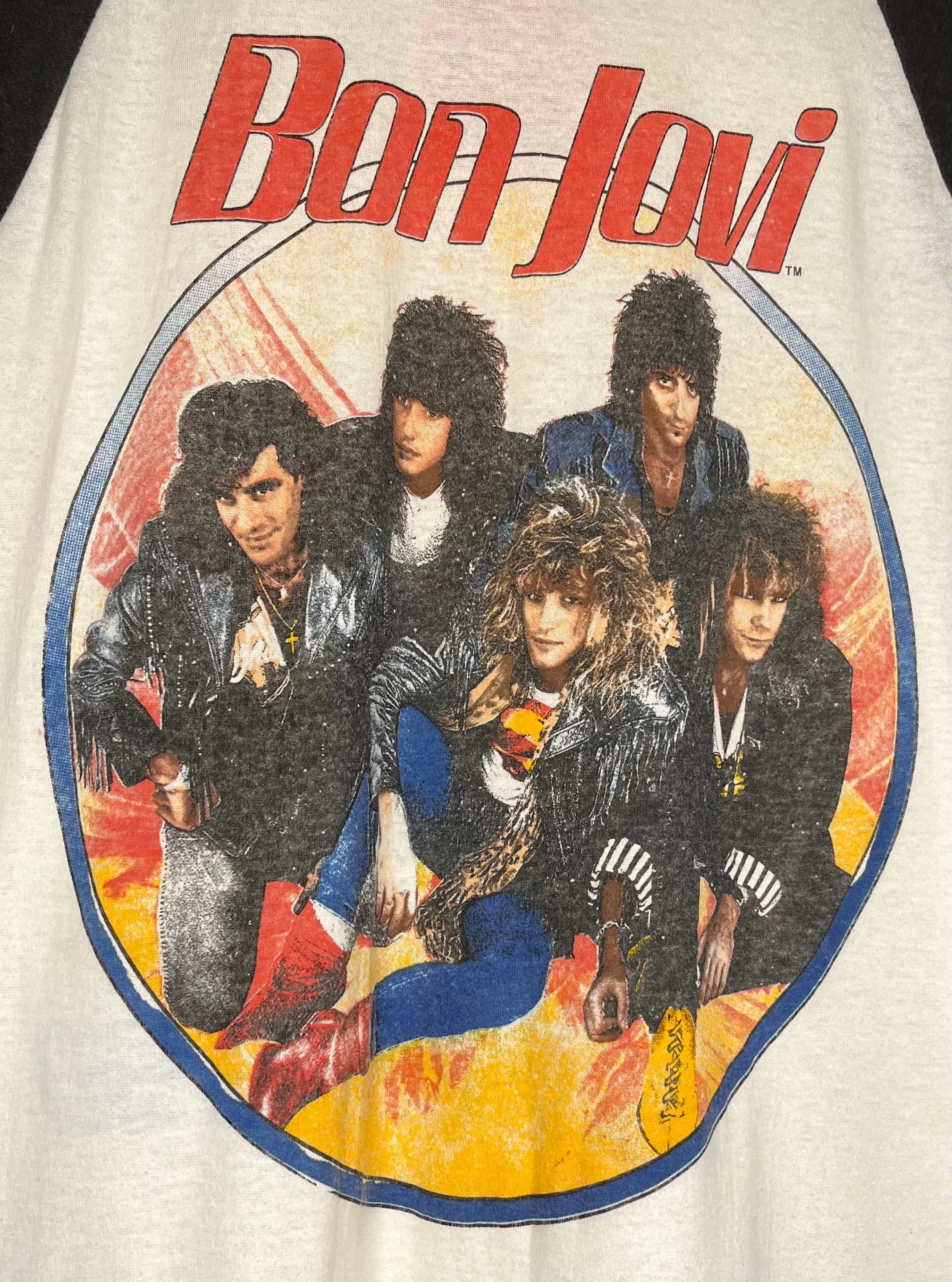 Bon Jovi Slippery When Wet Tour Raglan T-Shirt: L