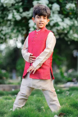 Boys Luxe Kurta Pajama with Vibrant Jacket Ensemble