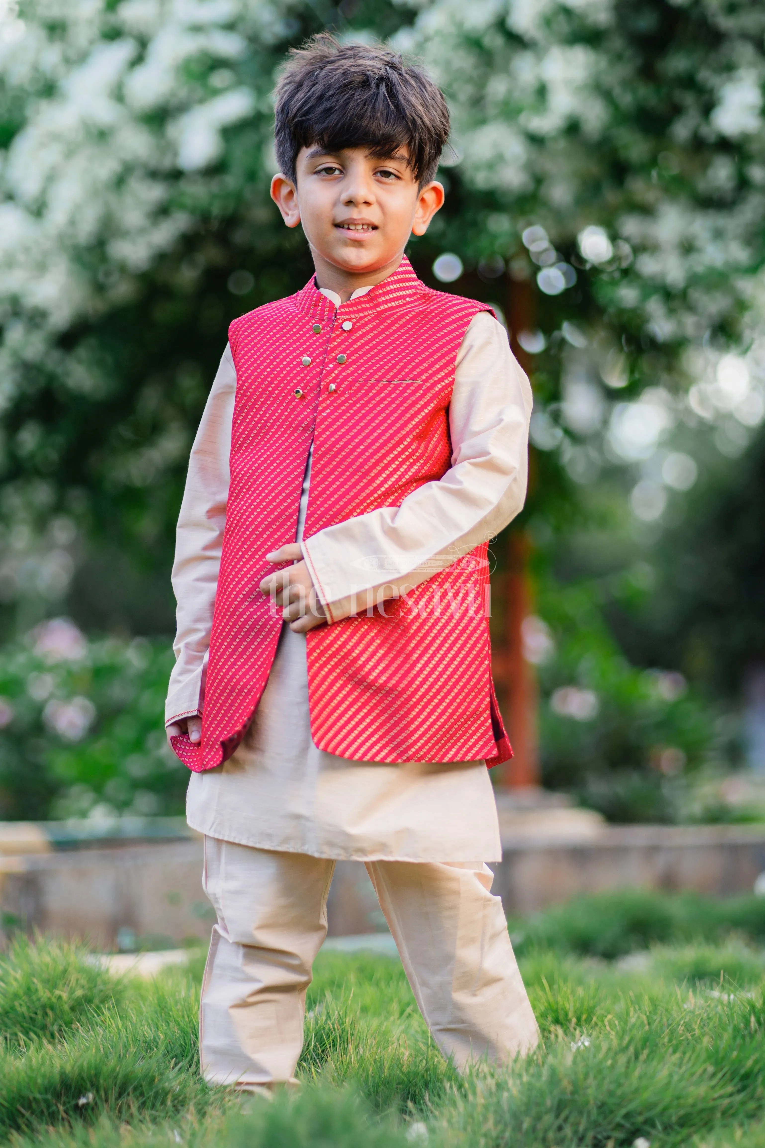 Boys Luxe Kurta Pajama with Vibrant Jacket Ensemble