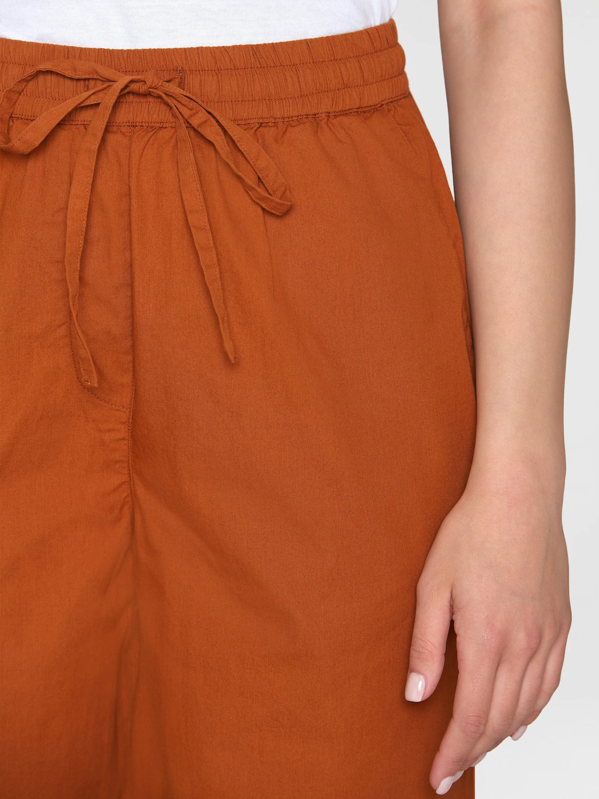 CHLOE barrel high-rise poplin elastic waistband pants - Leather Brown