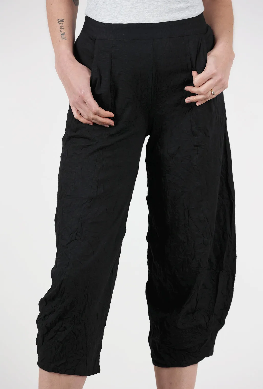 Crinkled Lantern Pant