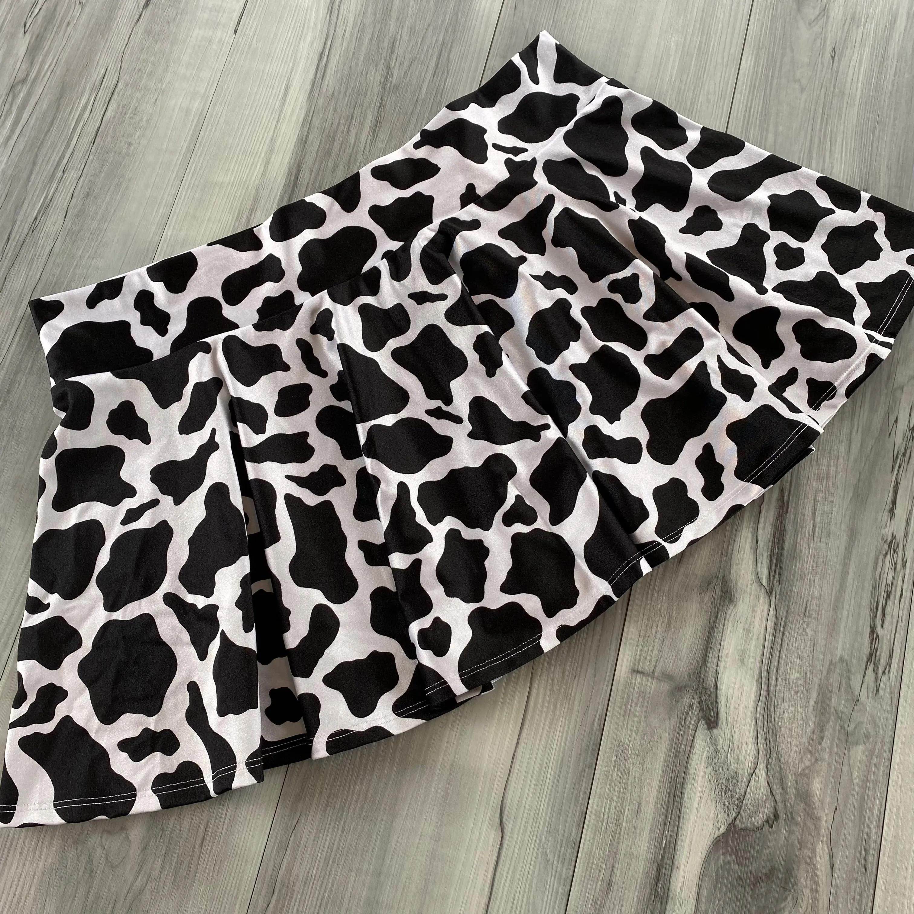 SALE - 3XL - 13" Skater Skirt - Black & White Cow Print