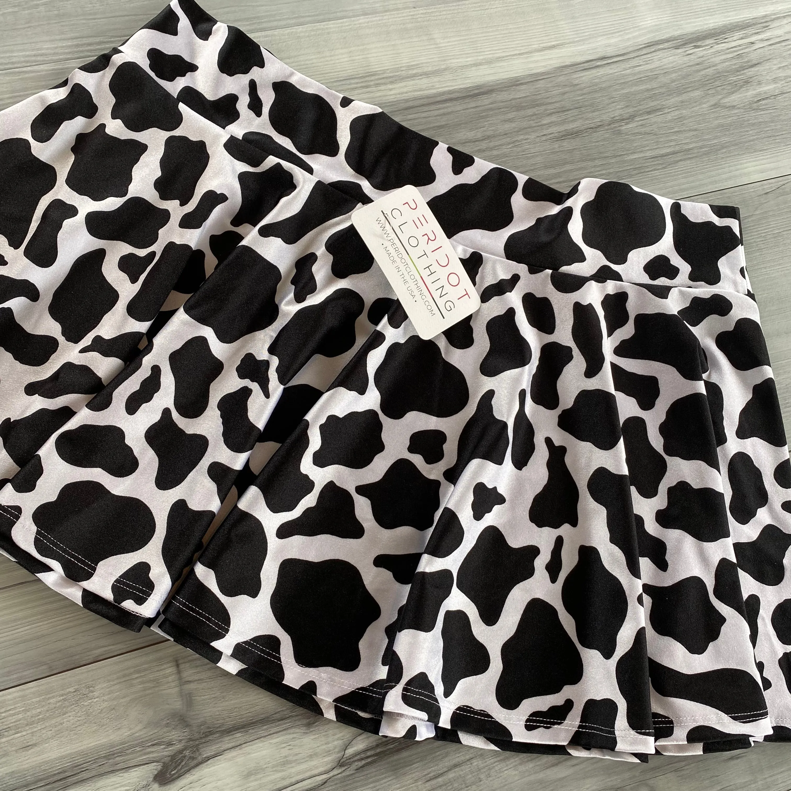 SALE - 3XL - 13" Skater Skirt - Black & White Cow Print