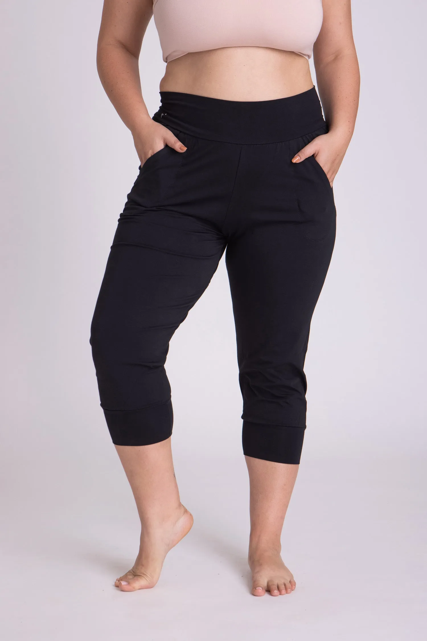 Slouchy Capri Pants