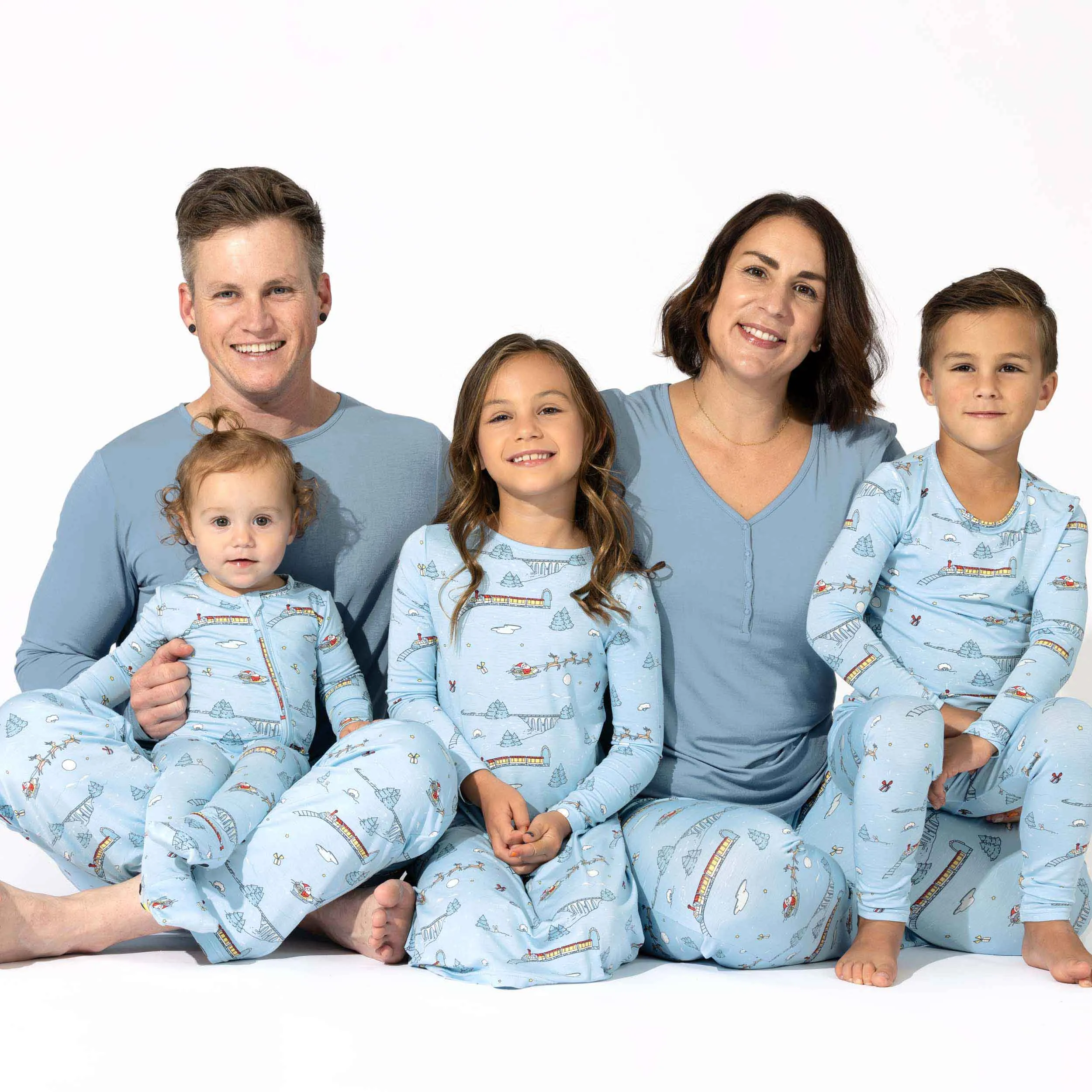 Winter Train Bamboo Women's Pajama Set