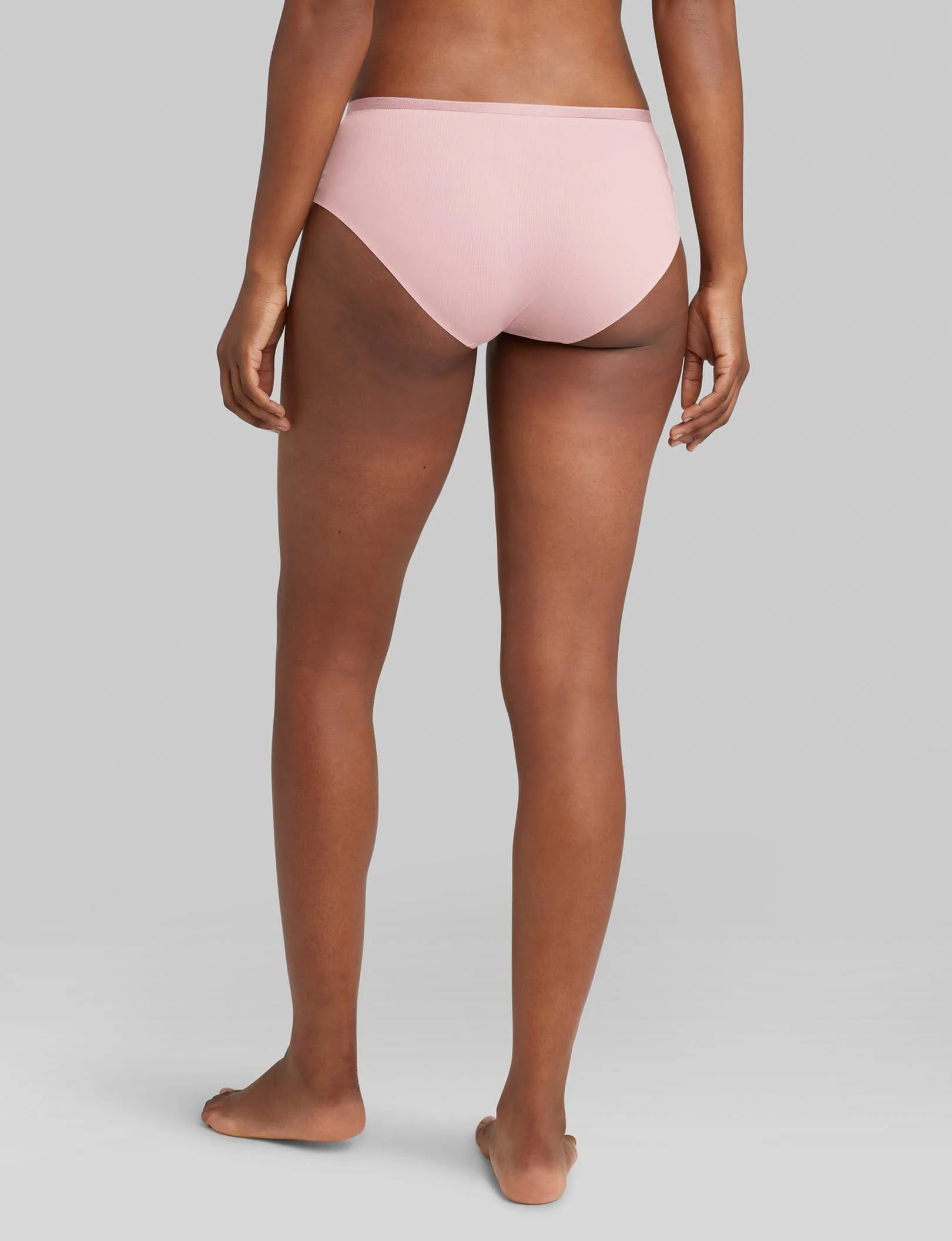 Women's Air Brief