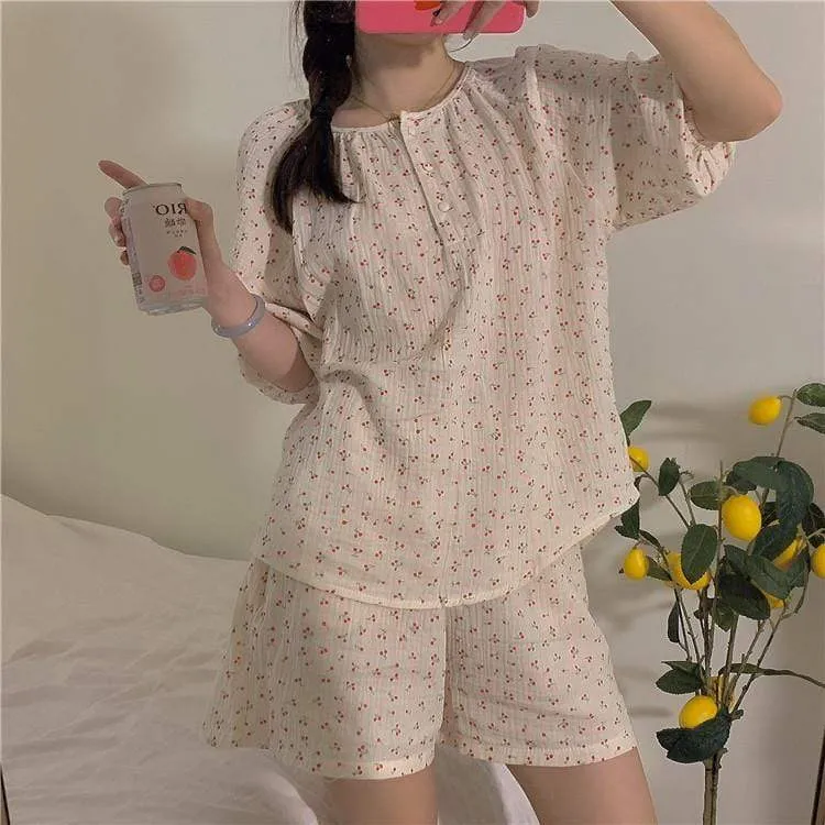 Women's Cute Cherry Printed Trumpet Sleeved Pajamas